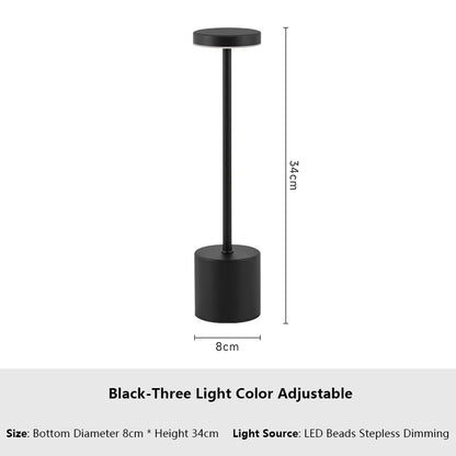 Lampe de Table LED Tactile – Rechargeable, 3 Couleurs, Design Métal Élégant – Ambiance, Chevet, Camping. Illuminez votre quotidien avec style et simplicité.