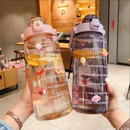 Gourde Sport 2L avec Paille – Bouteille d’Eau Grande Capacité avec Marqueur de Temps, Étanche et Réutilisable